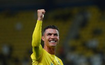 Ronaldo lập hat-trick, tạo cột mốc mới đưa Al-Nassr thắng đậm