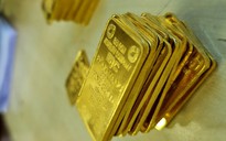 Giá vàng SJC lẫn vàng nhẫn lại tăng dựng đứng