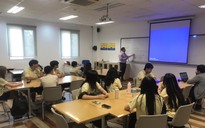 Giáo viên, học sinh Trường Quốc tế Mỹ Việt Nam trở lại trường
