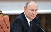 Tổng thống Putin đặt ra "câu hỏi đặc biệt" về tổng thống Ukraine
