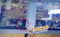 Xôn xao clip nam công nhân tử vong thương tâm tại 1 nhà máy ở Bình Dương
