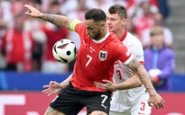 Euro 2024: "Đại bàng trắng" Ba Lan rã cánh, Áo mơ vé vòng knock-out