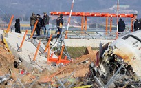 Điều thần kỳ nào giúp 2 tiếp viên Hàn Quốc sống sót trong vụ Jeju Air?