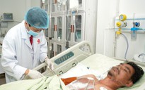 Trèo lên mái nhà, người đàn ông bị điện giật thương tâm