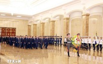 Tổng Bí thư Tô Lâm đặt hoa tưởng nhớ Chủ tịch Kim Nhật Thành và Tổng Bí thư Kim Jong Il