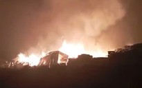 Cháy nhà xưởng ở TP HCM, 1 người bị thương