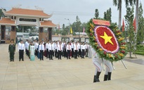 Lãnh đạo Thành ủy TP HCM viếng Nghĩa trang Liệt sĩ Bà Rịa - Vũng Tàu và Bình Dương