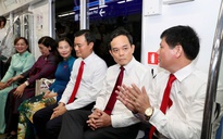 Đoàn đại biểu Đại hội Đảng bộ TP HCM trải nghiệm tuyến Metro số 1