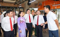 Đại biểu dự Đại hội Đảng bộ TP HCM tham quan trụ sở "kỳ lân" công nghệ VNG