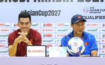 HLV Kim Sang-sik nói về yêu cầu nhảy ăn mừng trên sân Thống Nhất