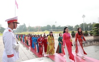 90 nữ đoàn viên Công đoàn tiêu biểu báo công dâng Bác