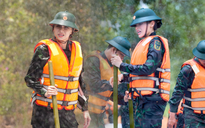 Hoa hậu Hương Giang đối đầu Kỳ Duyên