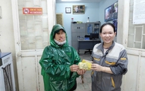 Tiểu thương, nhân viên chợ Đông Ba liên tục nhặt được tiền, trả lại người đánh rơi