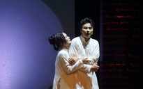 Võ Minh Lâm, Hoàng Yến làm khán giả thổn thức với "Bút máu" của đạo diễn Minh Nguyệt