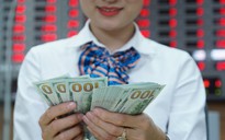 Giá USD tại các ngân hàng giảm rất mạnh