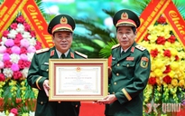 Báo Quân đội nhân dân đón nhận Huân chương Bảo vệ Tổ quốc hạng Ba