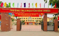 Cách chức hiệu trưởng chỉ đạo sửa điểm từ yếu lên giỏi cho con cán bộ phường