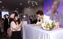 Tăng Phúc "trổ tài" thiết kế trang sức, gửi tặng fan món quà của ký ức