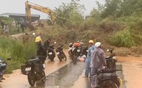 NÓNG: Đèo Đại Ninh bị sạt lở nghiêm trọng, Quốc lộ 28B chia cắt hoàn toàn