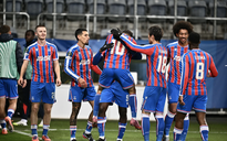 "Đại bàng" Crystal Palace lập kỷ lục ngày ra quân Conference League