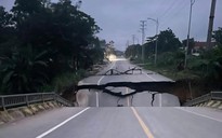Sập cầu trên đường tránh ở Tuyên Quang