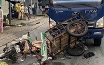 Tai nạn nghiêm trọng ngay Ngã Ba Đồn