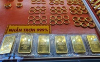 Sáng 7-10, giá vàng miếng SJC và vàng nhẫn tăng rất nhanh