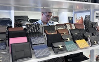 Loạt cửa hàng buôn bán hàng hiệu giả ở Đà Nẵng 
