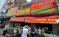 Xổ số miền Nam: Đại lý vé số liên tục đổi thưởng cho người trúng độc đắc