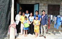 Thăm hỏi người lao động, người dân Huế bị ảnh hưởng bởi bão lũ