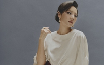 Văn Mai Hương gây tò mò