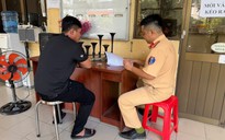 Bị phạt vì liên tục bóp còi hơi khi gặp người đi bộ sang đường