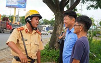 VIDEO: Tài xế lúng túng trong ngày đầu tổ chức lại giao thông trên Quốc lộ 51
