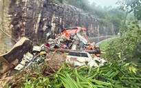 Khánh Hòa: Sạt lở nghiêm trọng trên đèo Khánh Lê và Khánh Sơn, ít nhất 6 người chết