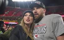 "Parasocial" - từ của năm 2025 và nỗi lo thời AI