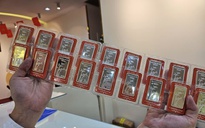 Giá bạc hôm nay 19-11: Tăng mạnh trở lại