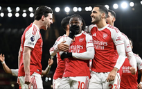 Eze Eberechi lập hat-trick lịch sử, Arsenal đại thắng derby Bắc London