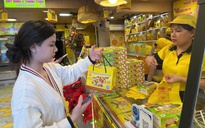 Bánh bông lan trứng muối “nức danh” mọi miền