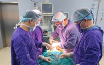 Tai nạn khi “cứu bóng” khiến thanh niên phải cắt bỏ tinh hoàn