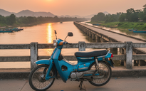 Nam sinh 16 tuổi để lại xe máy và điện thoại trên cầu rồi mất tích một cách bí ẩn 