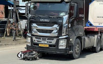 Tai nạn nghiêm trọng trên đường Mỹ Phước - Tân Vạn, 2 người trong một gia đình tử vong