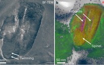 Tàu NASA đã thả xuống một thứ có trước cả Mặt Trời