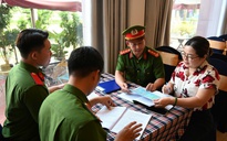 Công an TPHCM đến nhà trọ, khách sạn tuyên truyền Nghị định mới