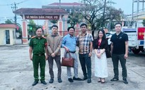 Công an xã ở Đà Nẵng hỗ trợ chàng trai từ Hà Nội nhận lại 5 tỉ đồng chuyển nhầm