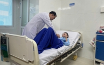 Căn bệnh khiến da khô cứng đến tắc ruột hiếm gặp ở cô gái trẻ