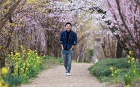 Khoai Lang Thang lên tiếng vì bị so sánh là hoa hồng đen phiên bản nam