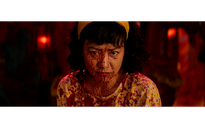 Diễn viên Hồng Ánh gây sốc với gương mặt "đầy máu"