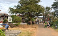 Phát hiện thi thể bốc cháy ở nghĩa địa, gần đó có xe máy biển xanh