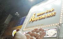 Những kiểu hút khách "độc lạ", ít tốn kém của nhiều hàng quán ở TPHCM