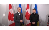 Trên đường đến Mỹ, tổng thống Ukraine nhận “tin vui”